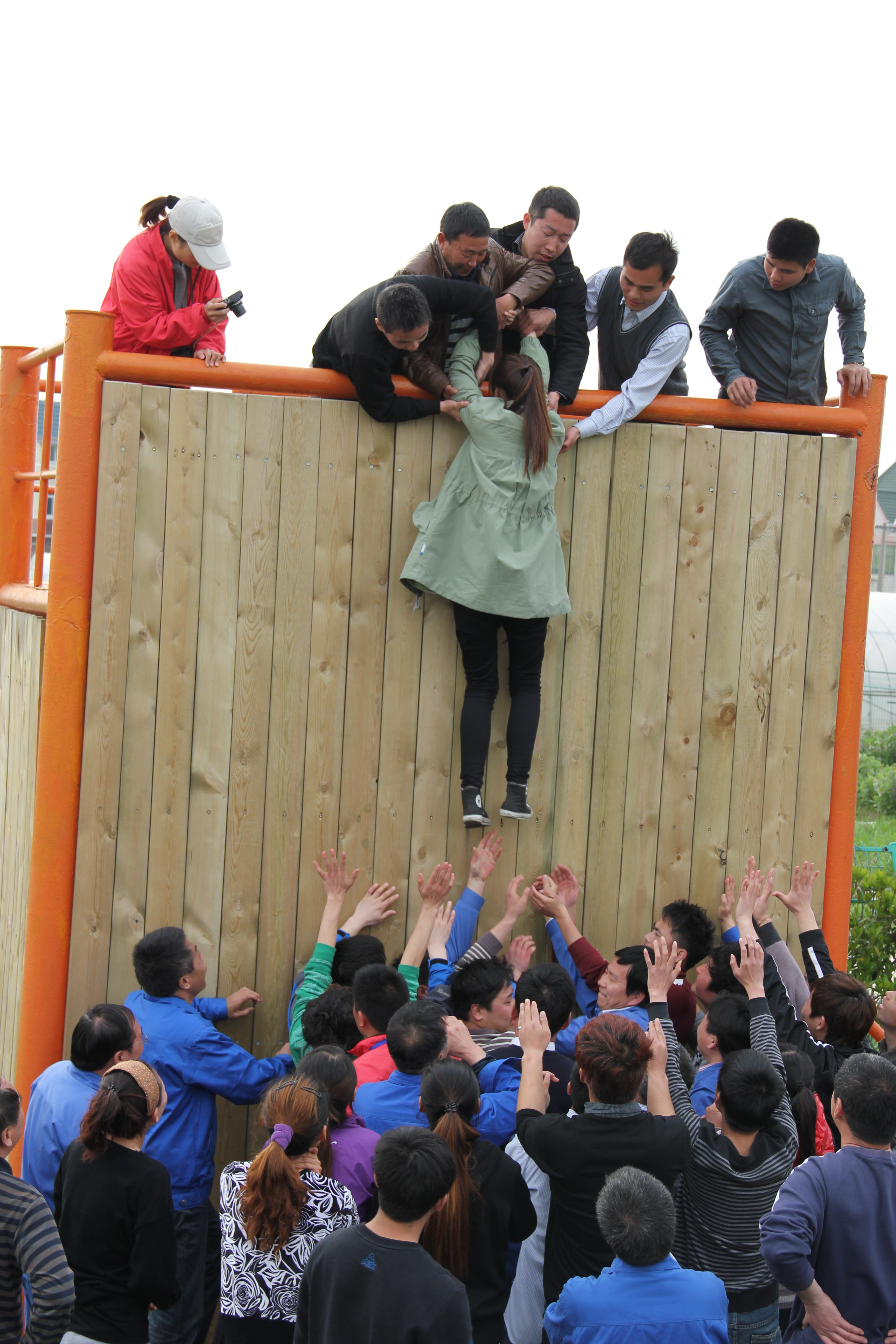 齊心協力，跨越畢業墻